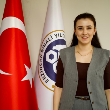 Çetin, Damla Gür