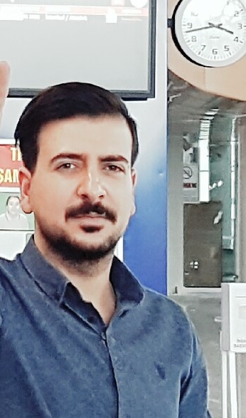 Kahraman, Emrah